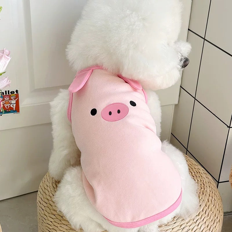 Breathable, durable pig-themed costume for small pets, perfect for puppies and kittens.