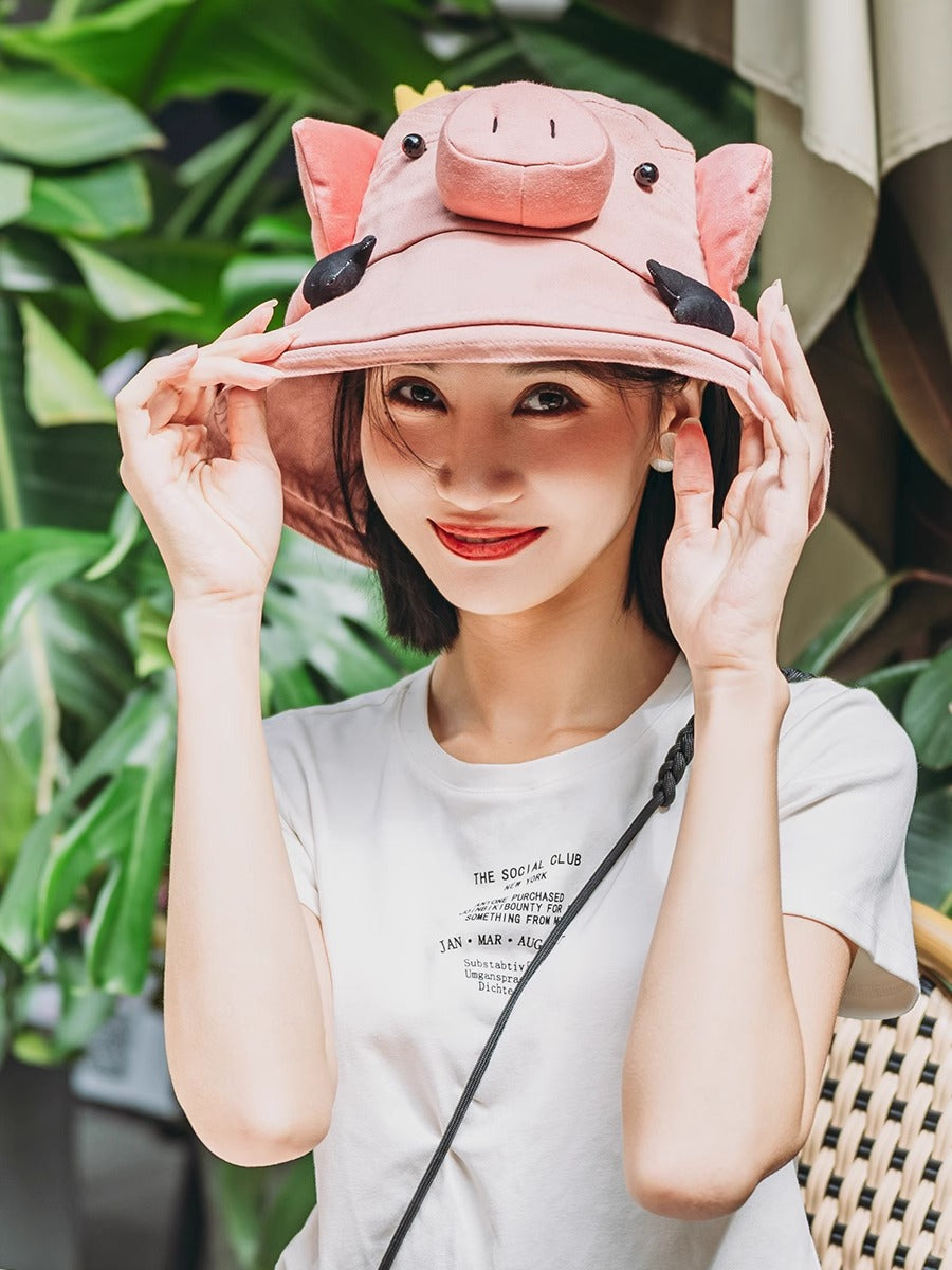  Handcrafted cute cartoon pig bucket hat for sun protection, outdoor fun.