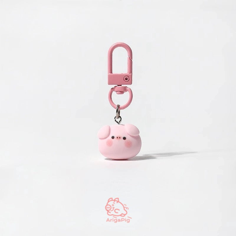 Durable cartoon pig keychain with high-quality materials and playful design for pig lovers