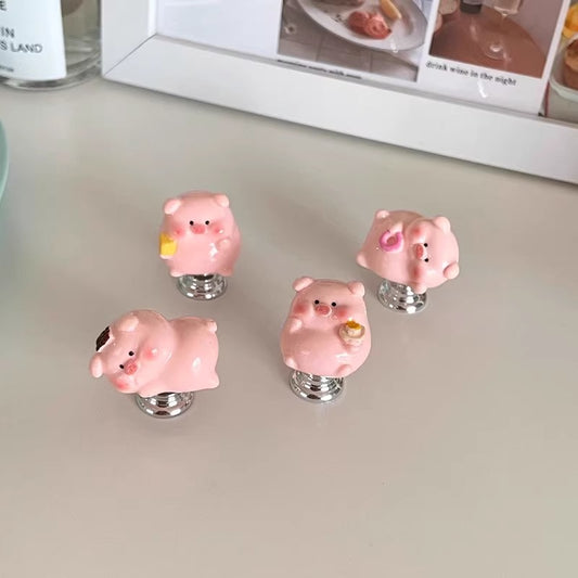 Cute Pig Toilet Flush Assist Button | Nail-Friendly Press Helper