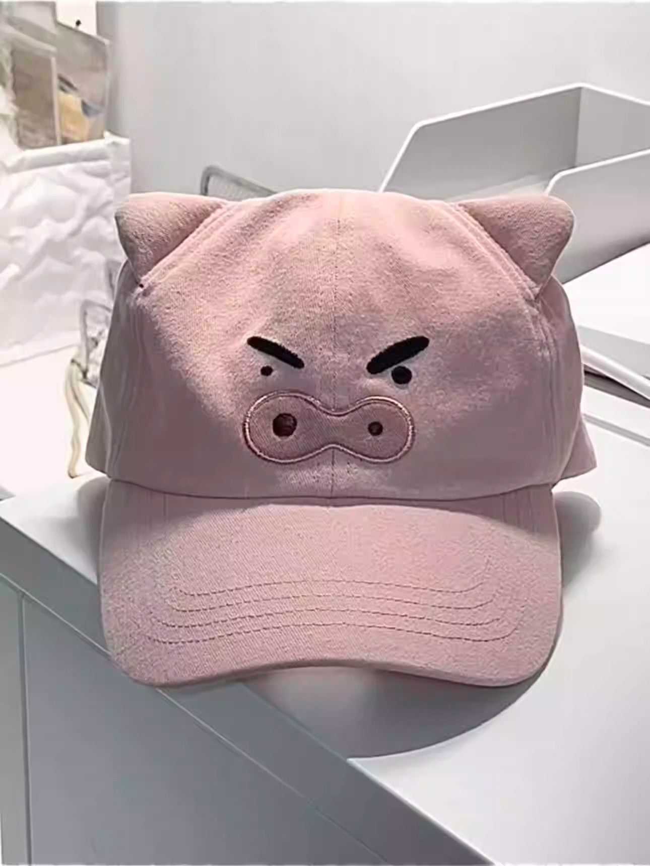 Lightweight Cartoon Pig Sun Hat Ideal for Beach and Park