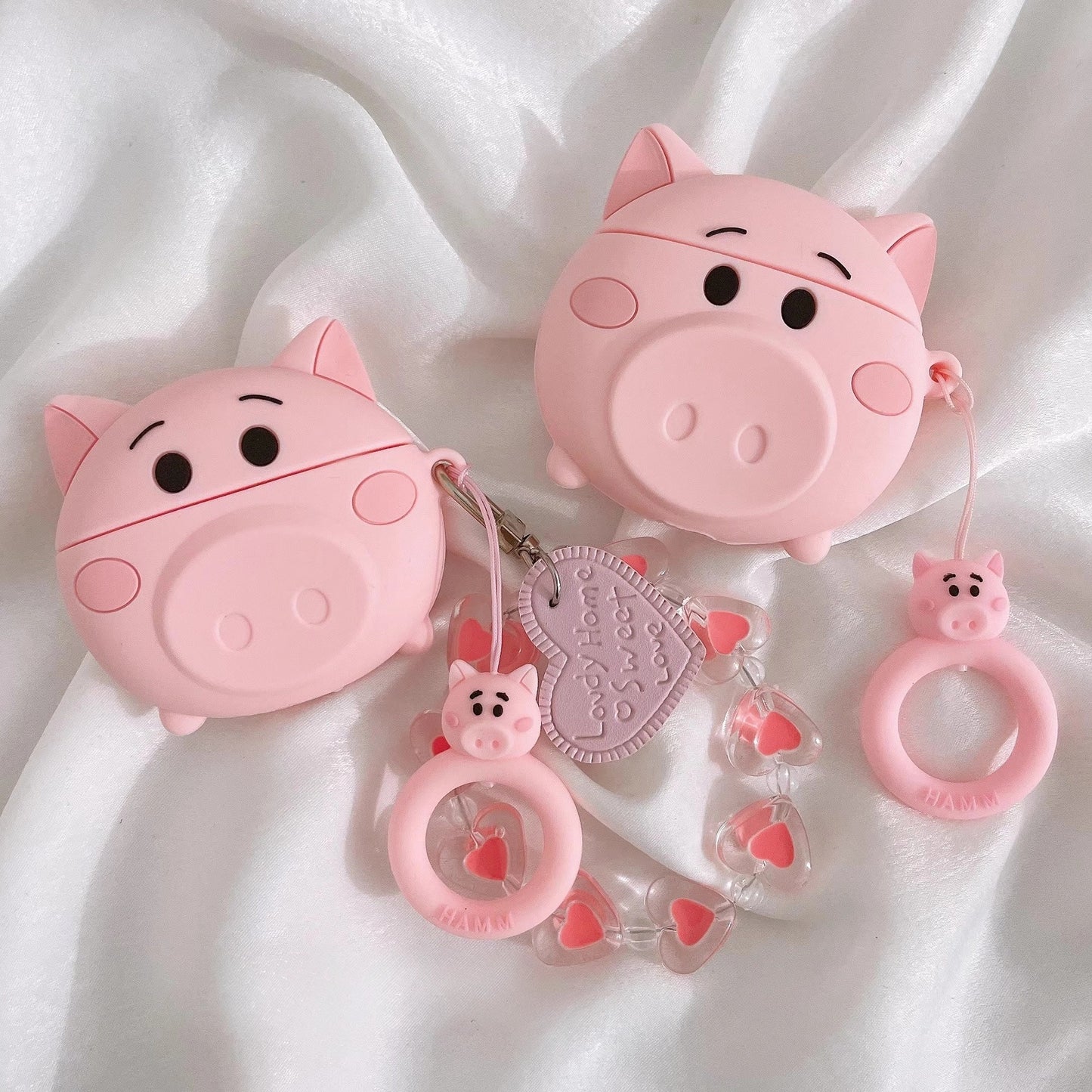 Stylish Pink Pig Earphone Case Offering Scratch Protection

