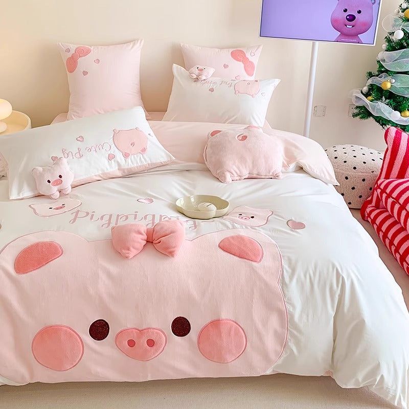 Cute Pink Pig Bedding Set, a perfect gift idea for playful decor